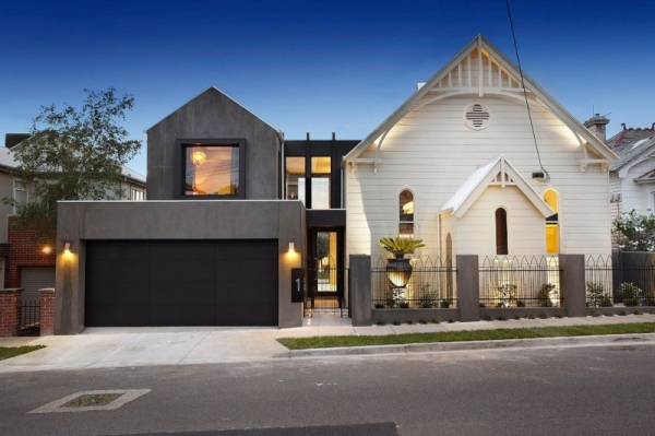 Luxurious-And-Magnificent-A-Church-Conversion-1