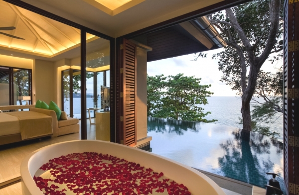 Luxury-Island-Resort-In-Phuket-11