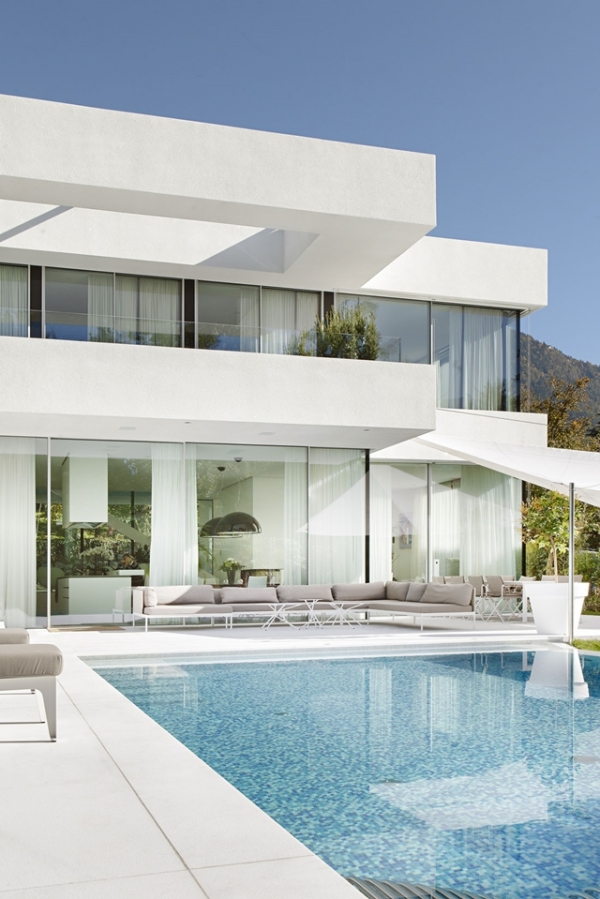 White-Villa-3