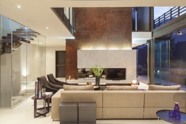 Spacious Modern House (4)