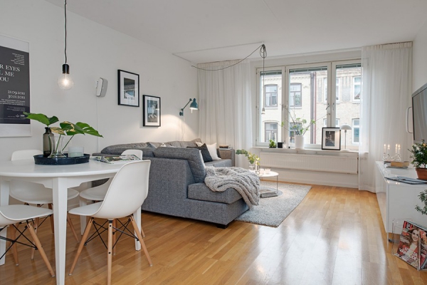 Nordic-Home-With-Simple-Monochrome-Interior-4