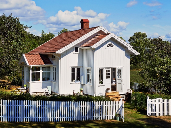 Picture Perfect Lovely Cottage (1)