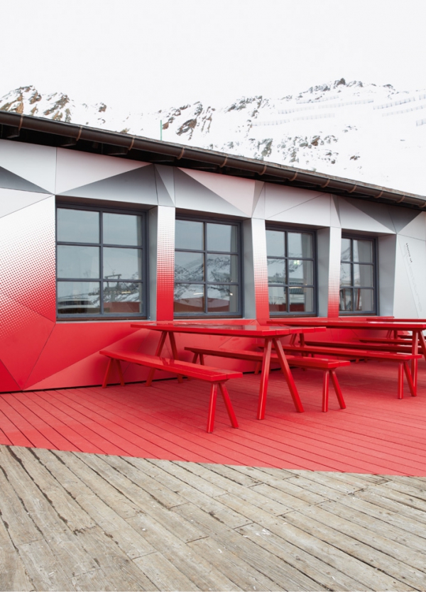 Pioneering Alpine Design In The Alps (4)