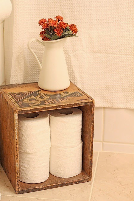 Quick And Pretty Toilet Decor (8)