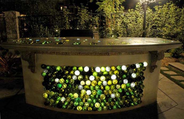 Recycled-Wine-Bottles-With-Style-1