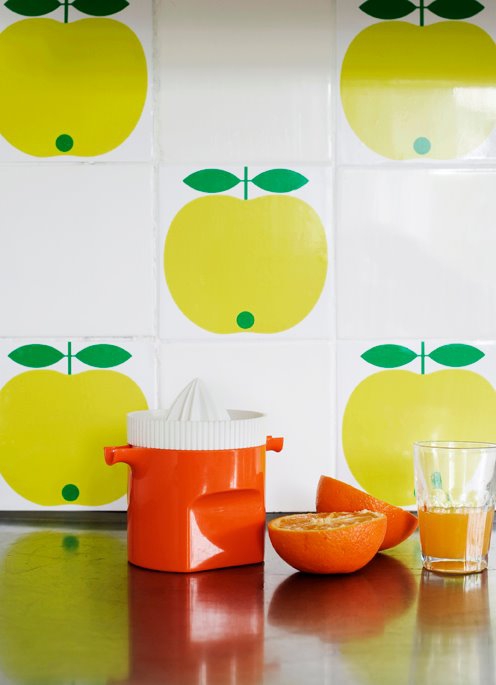 Restyle With Retro Kitchen Tiles 15