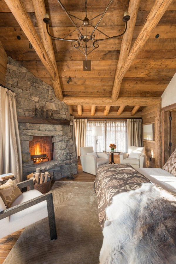 Rustic Bedroom Designs That Invite And Indulge (10)