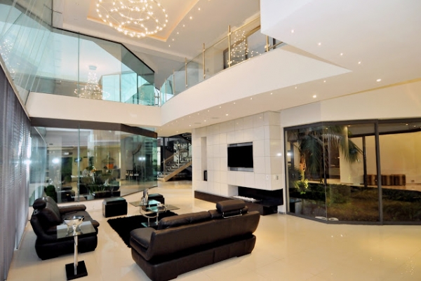 Stunning-Modern-Mansion-12