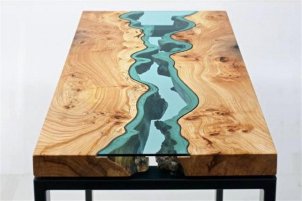Stunning Reclaimed Wood Tables (1)