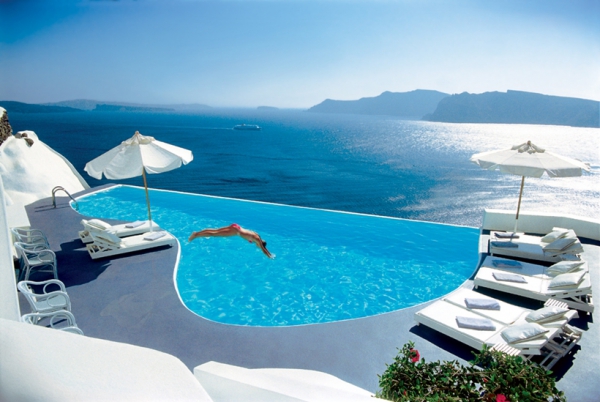 Stunning Swimming Pools 6