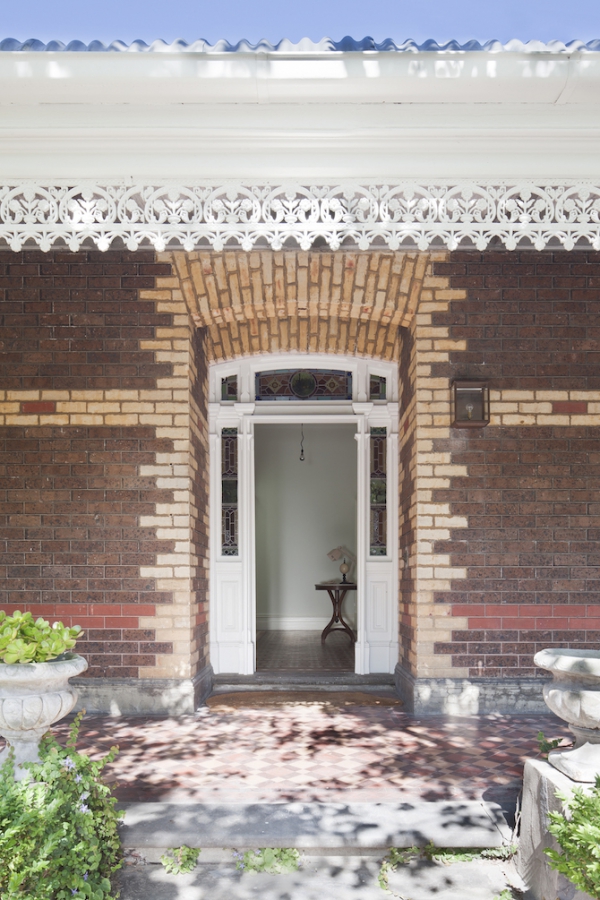 Sturdy Red Brick Walls In Australia  (14)