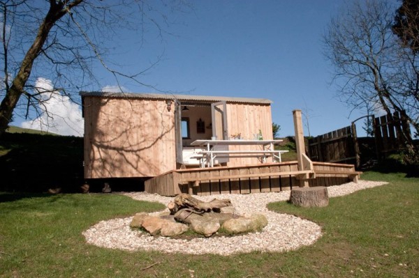 Stylish Country Cabin In England (7)