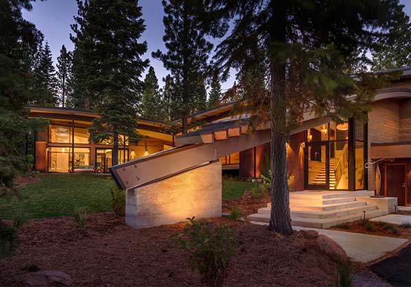 Contemporary Mountain House (15)