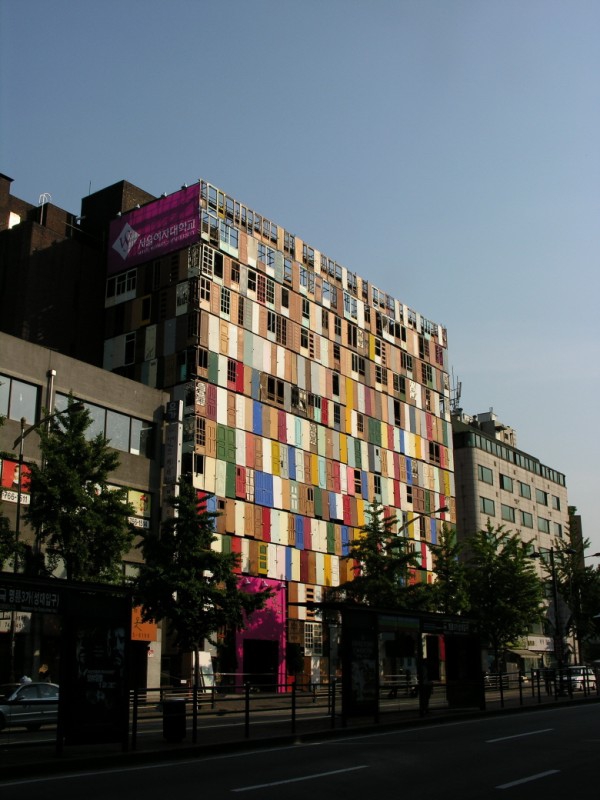 The 1000 Doors Installation In Seoul (3)