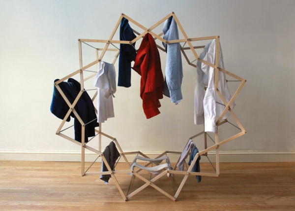 The Clothes Horse Star Shaped Drying Rack (1)