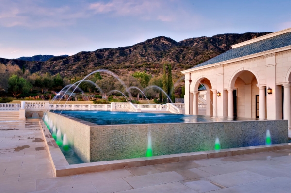 The-Incredibly-Expensive-Bradbury-Estate-In-California-5