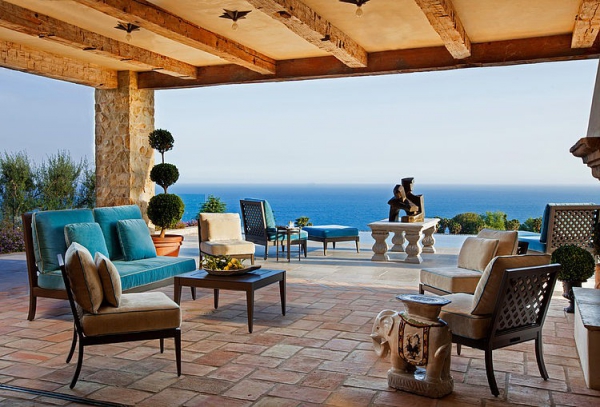 The Malibu House A Tuscan Romance Revived (17)