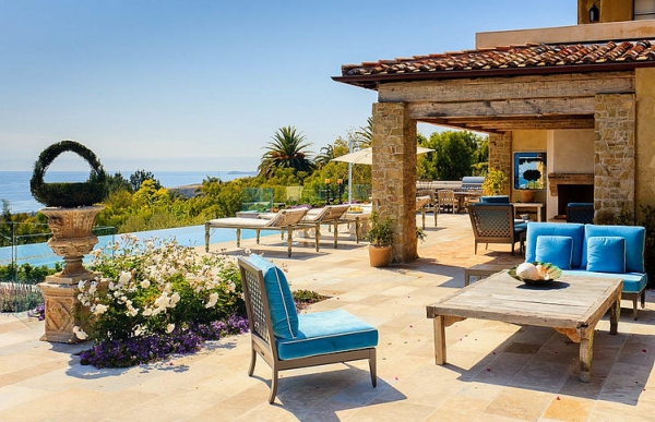 The Malibu House A Tuscan Romance Revived (19)