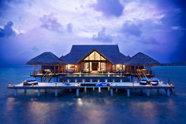 The-Surreal-Taj-Exotica-Resort-In-The-Maldives-1