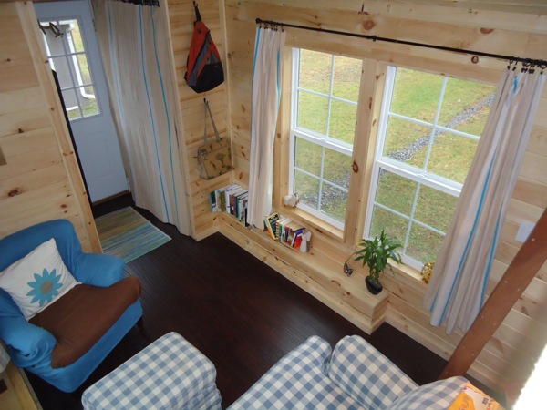 This Adorably Tiny Home Is Surprisingly Spacious (5)