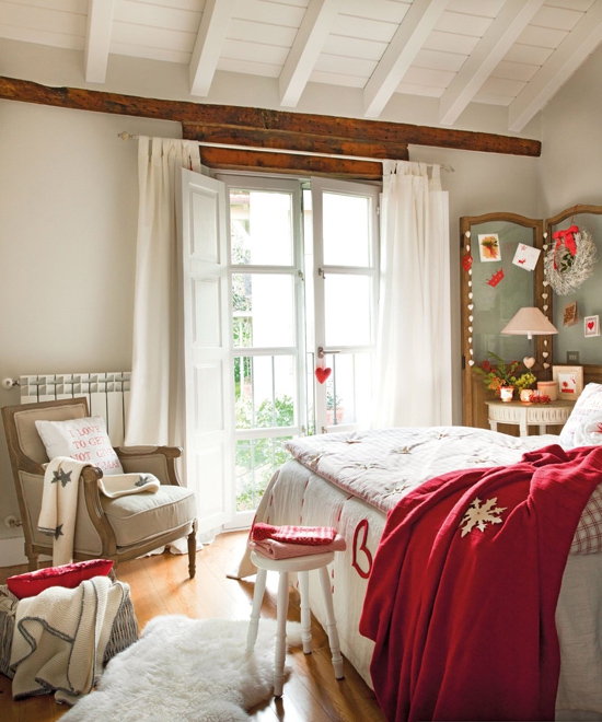 This-Home-Is-A-Christmas-Dream-21