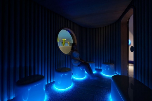 Futuristic-Hotel-6