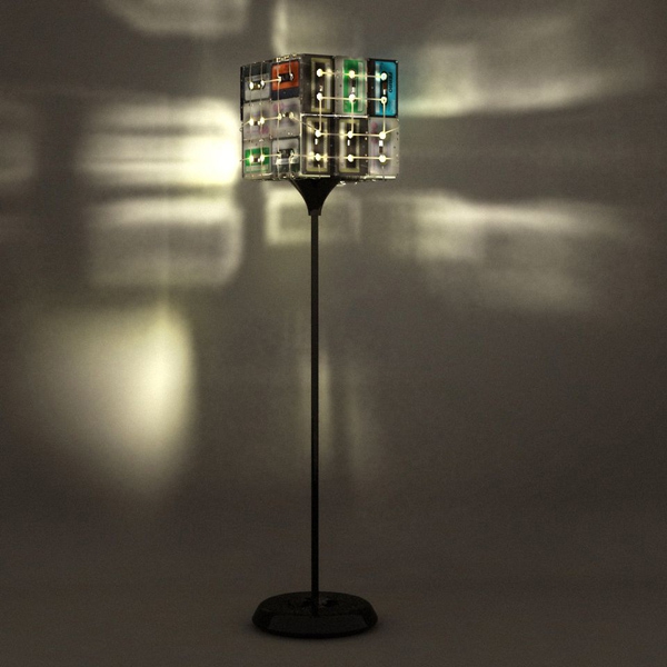 Unique-Lamp-Made-From-Cassettes-5