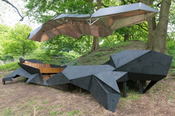 Unique-Pavilion-For-Lounging-And-Fun-5