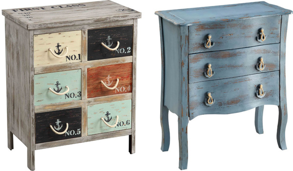 Vintage-And-Country-Chic-Chests-And-Side-Tables-7