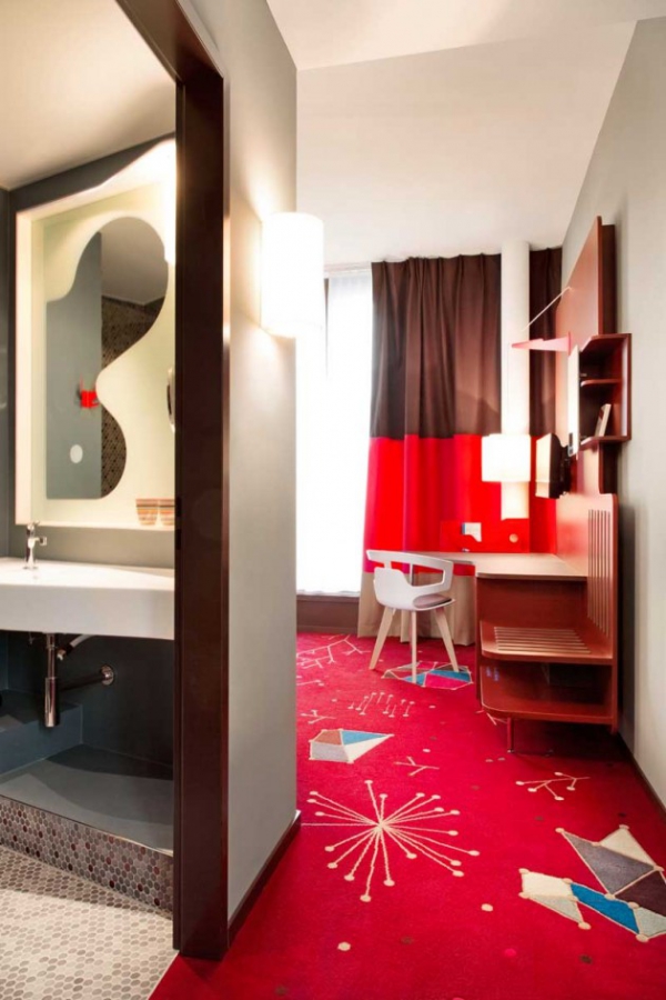 Vivid Hotel Design In Switzerland (9)