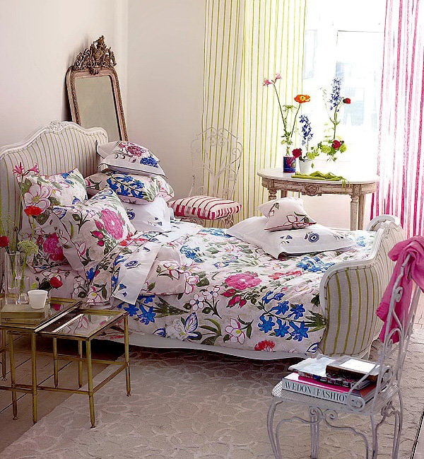 Vividly-Colored-Bedrooms-11