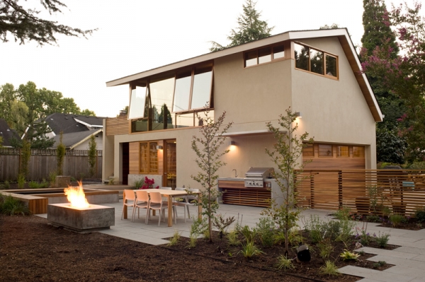 Warm Wood House Interior In Portland, Oregon (1).Jpg