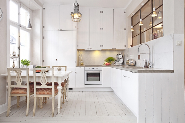 White-And-Wood-In-The-Kitchen-2