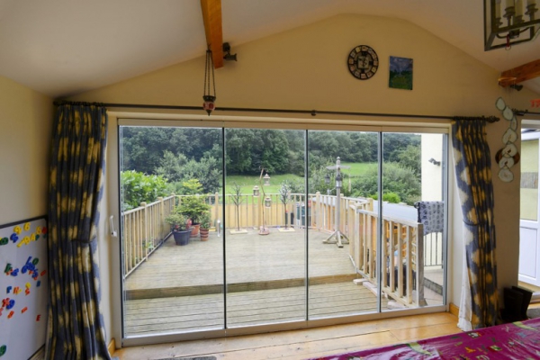 Why-Choose-Frameless-Glazing-For-Your-Home-2