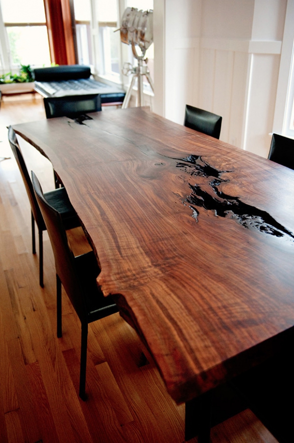 Wood-Slab-Table-Shows-True-Beauty-2