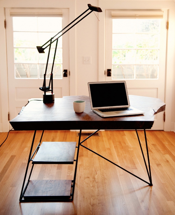 Wood-Slab-Table-Shows-True-Beauty-7