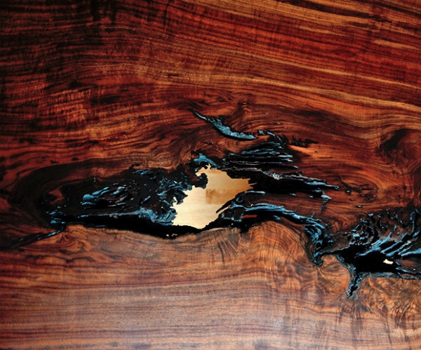 Wood-Slab-Table-Shows-True-Beauty-9
