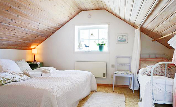 39 Attic Living Rooms That Really Are The Best Adorable