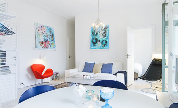 White And Blue Interior On 40M²