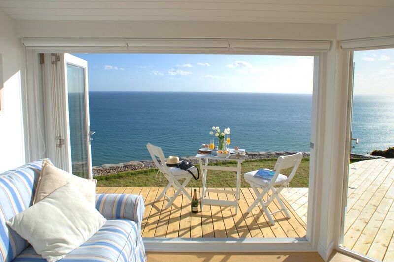 Fabulous Terrace Overlooking Sea