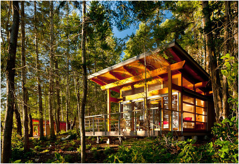This Timber Home Provides The Perfect Summer Retreat