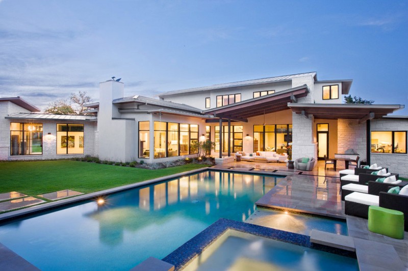 A Contemporary Awesome House In Austin