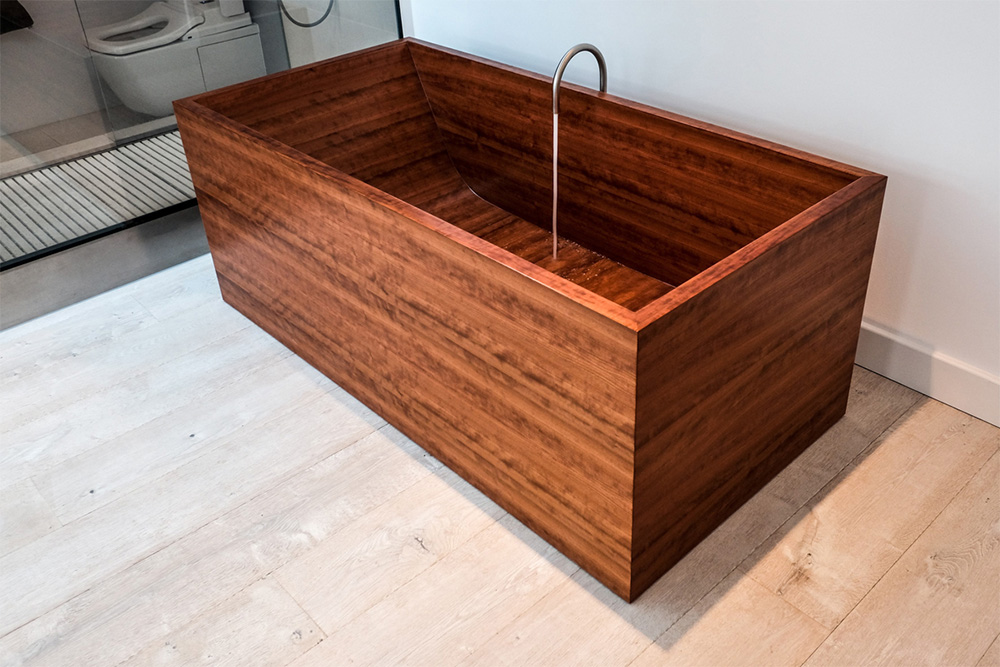 Rectangular Wooden Bathtub
