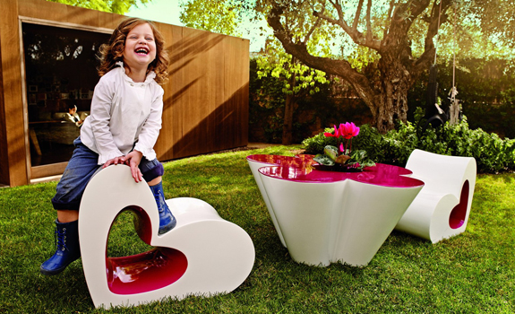 Kids Furniture In The Shape Of A Flower