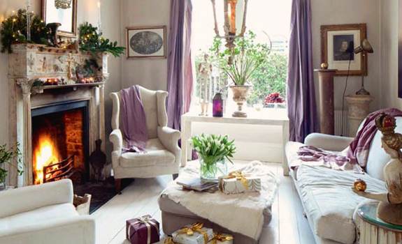 Cozy Living Room With Christmas Decor