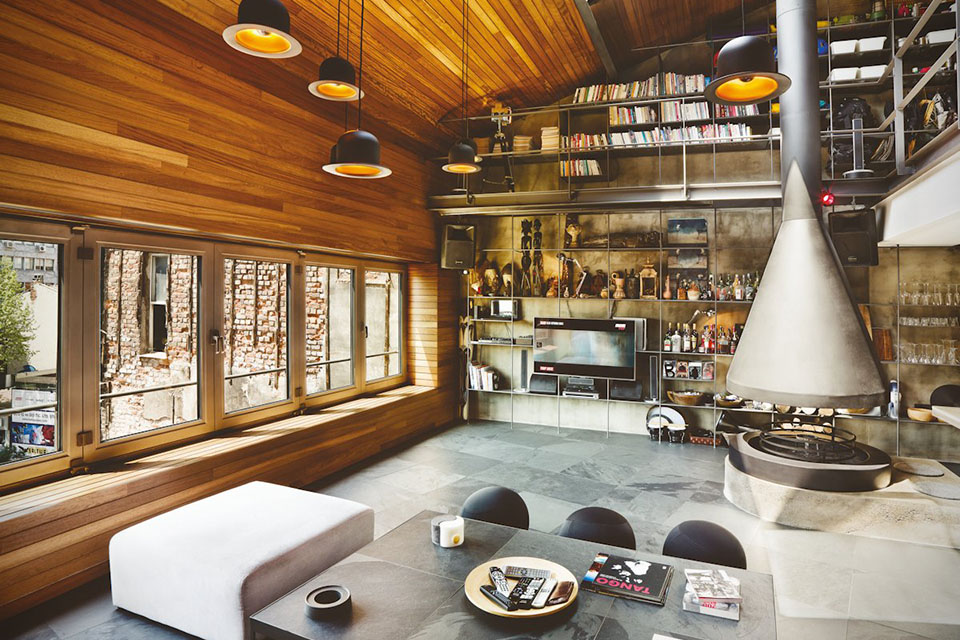 A Turkish Bachelor Loft That’s Totally Decked Out!