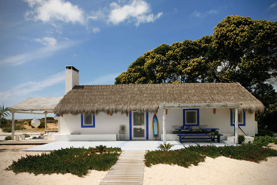 Sustainable Portuguese Surfer Cottage