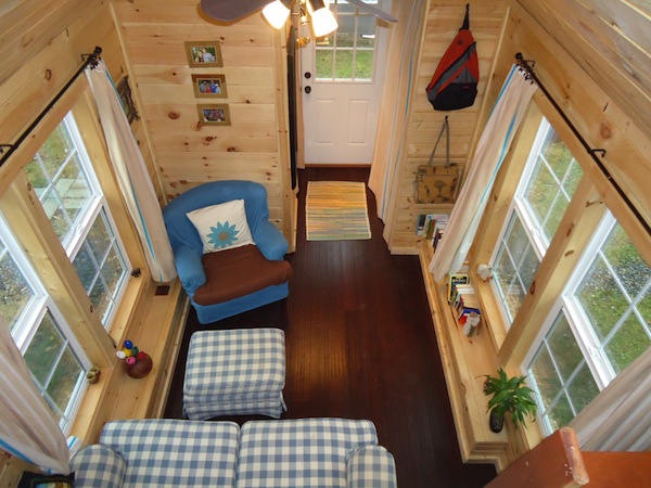 This Adorably Tiny Home Is Surprisingly Spacious
