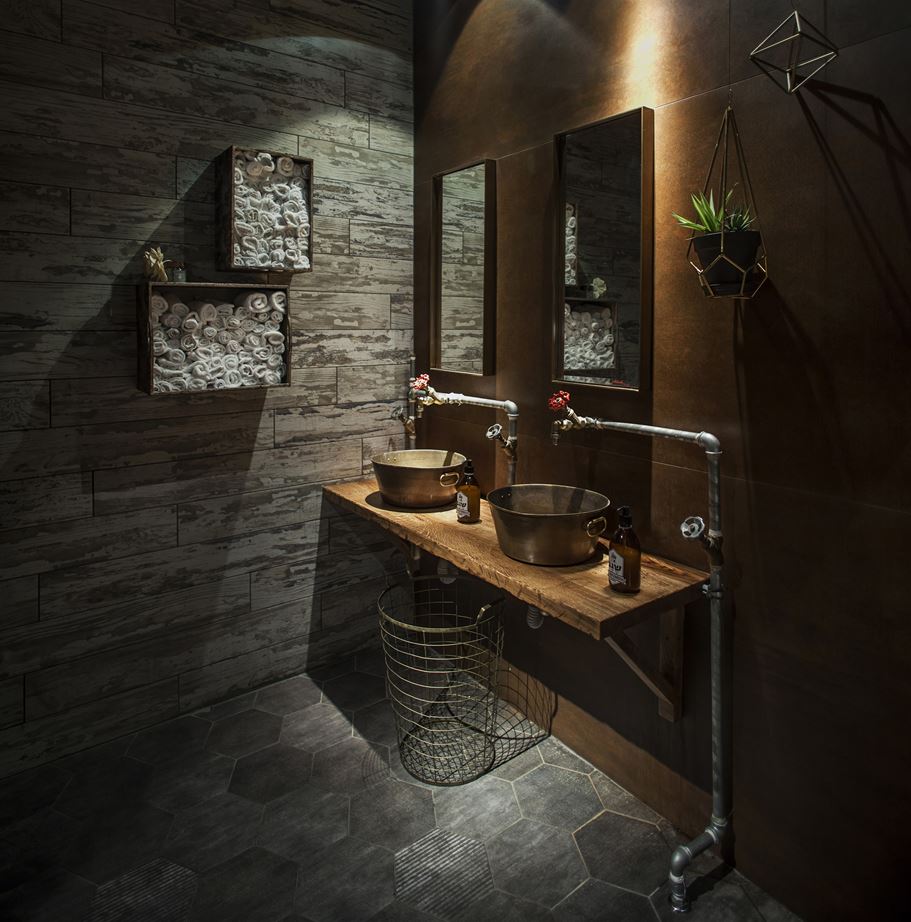 A Bathroom In The Segev Kitchen Garden