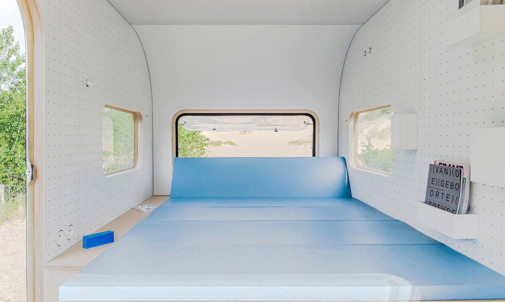 Office Camper With Bed